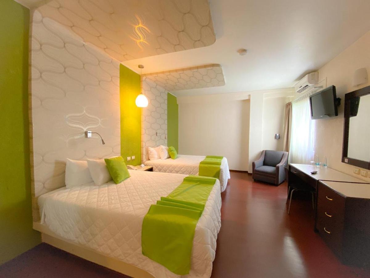 Hotel Medrano Tematicas And Business Rooms Ακουασκαλιέντες Εξωτερικό φωτογραφία