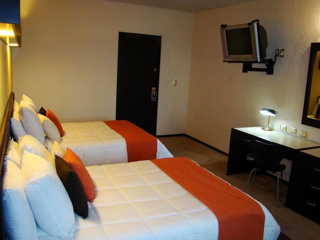 Hotel Medrano Tematicas And Business Rooms Ακουασκαλιέντες Εξωτερικό φωτογραφία