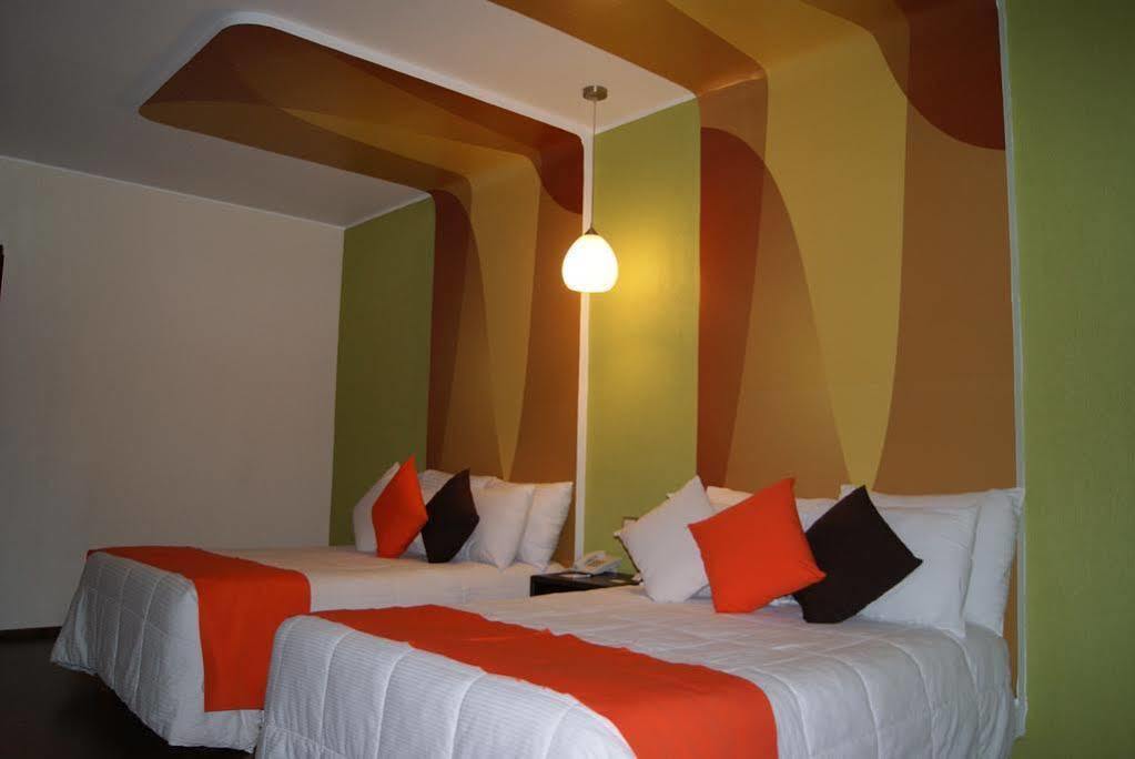 Hotel Medrano Tematicas And Business Rooms Ακουασκαλιέντες Εξωτερικό φωτογραφία